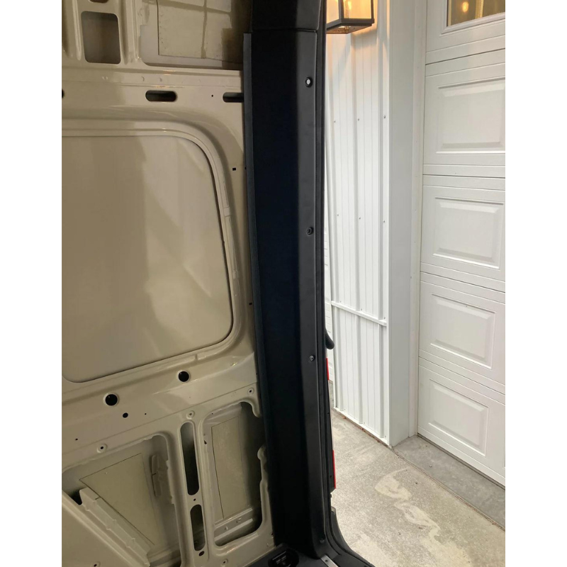 Sprinter D Pillar Trim Kit (Rear Door Threshold)