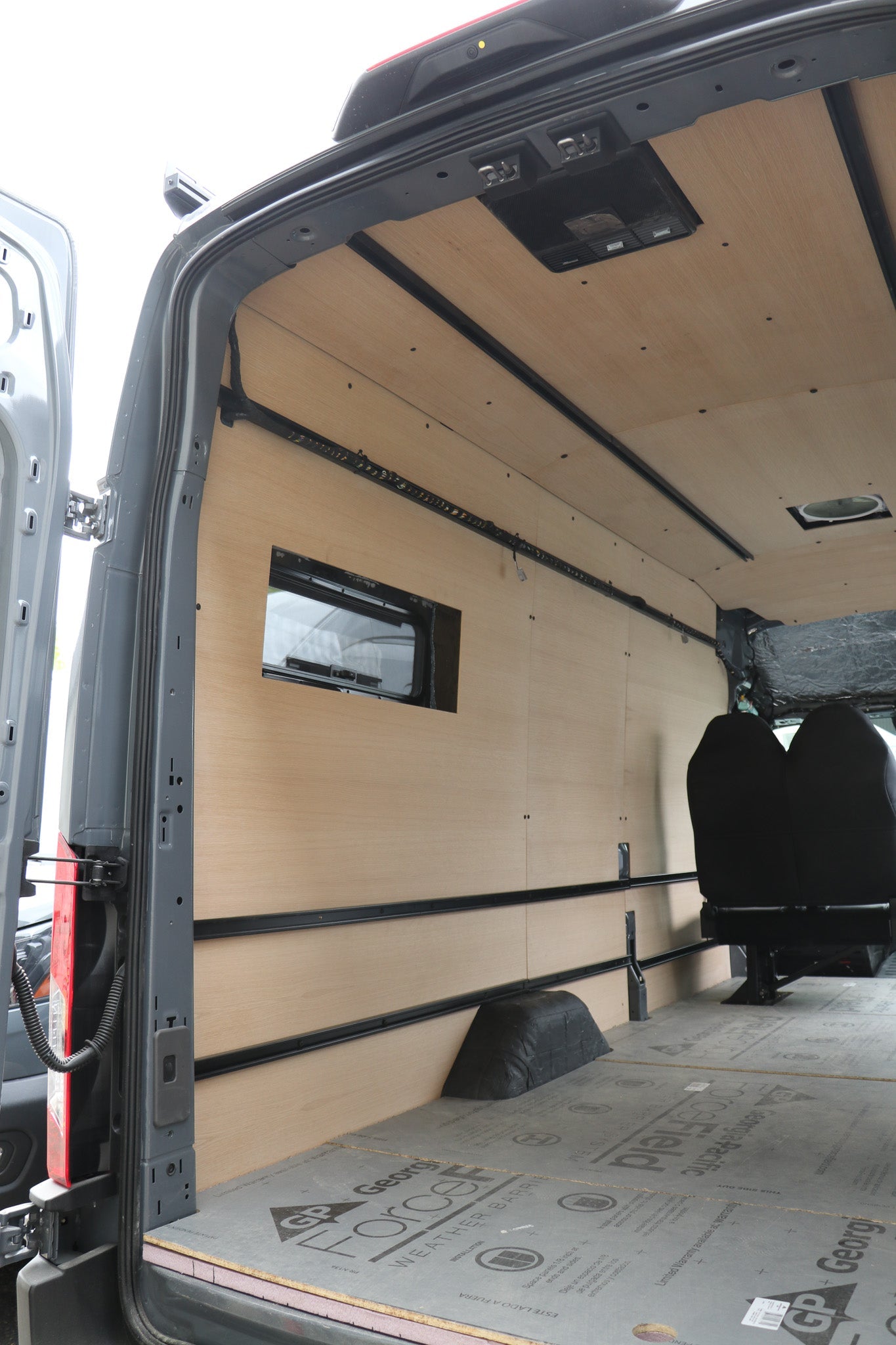 Transit 148 HR EXT Ceiling Panel Kit - Featherbuilt
