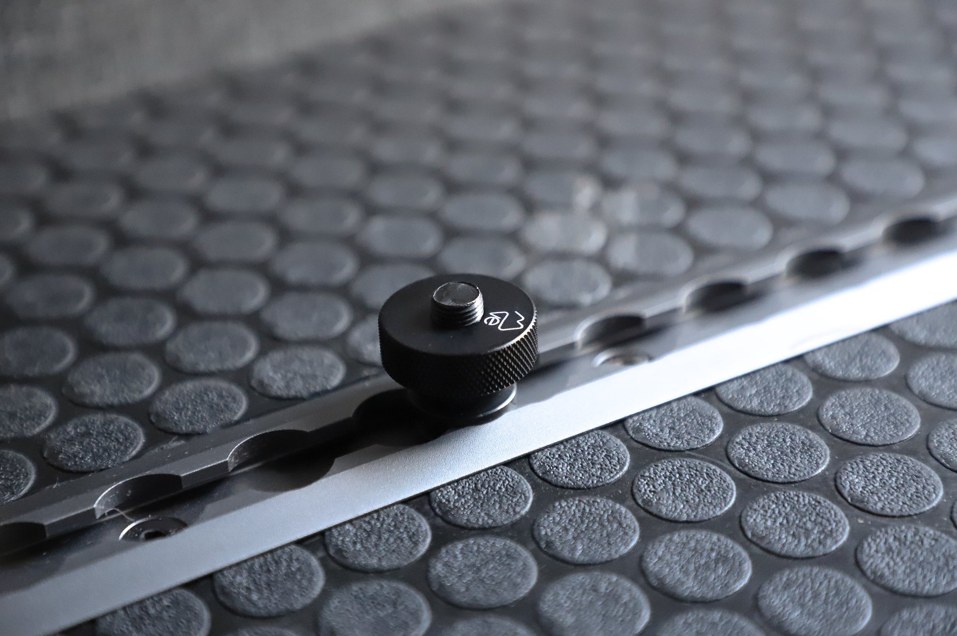 Venture L-Track M10 Aluminum Knob (2 Pack) - Featherbuilt