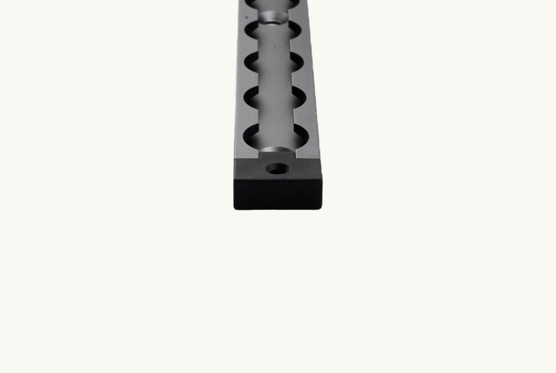 Venture L-Track Rectangle End Caps (4 Pack) - Featherbuilt
