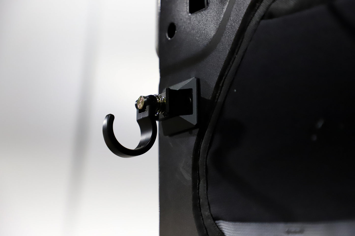 Venture L-Track Single Stud Mount (2 Pack) - Featherbuilt